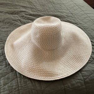 Eric Javits Large Brim Floppy Hat—BRAND NEW